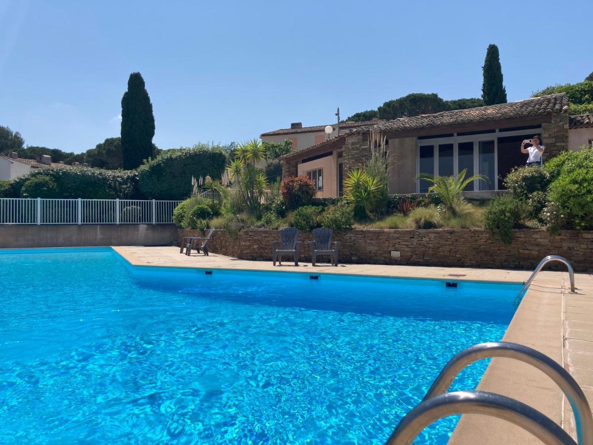 Appartement Vue Mer Golfe De Saint-Tropez Cogolin Exterior photo