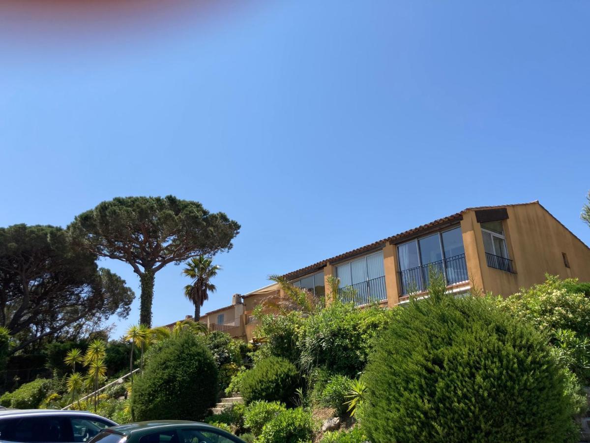 Appartement Vue Mer Golfe De Saint-Tropez Cogolin Exterior photo
